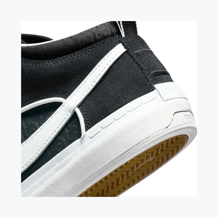 nike-react DX4361-001