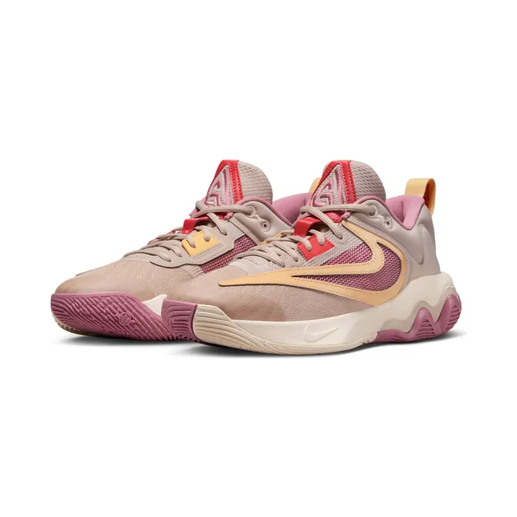 nike-giannis-immortality DZ7533-200