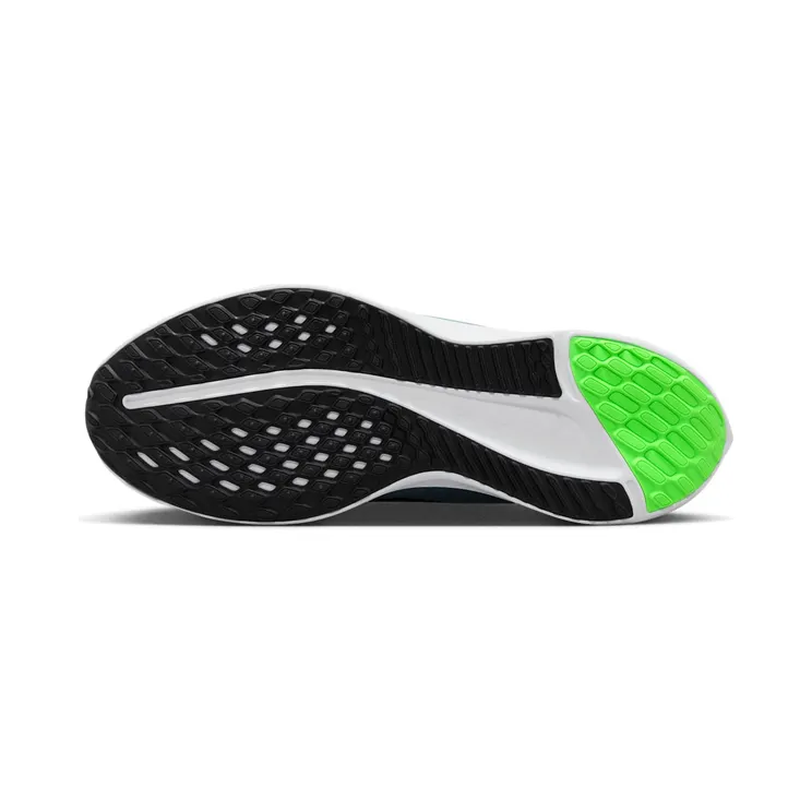 nike-quest-5 DD0204-402
