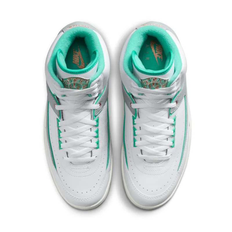 Jordan 2 Retro “Crystal Mint” (FN6755-100)