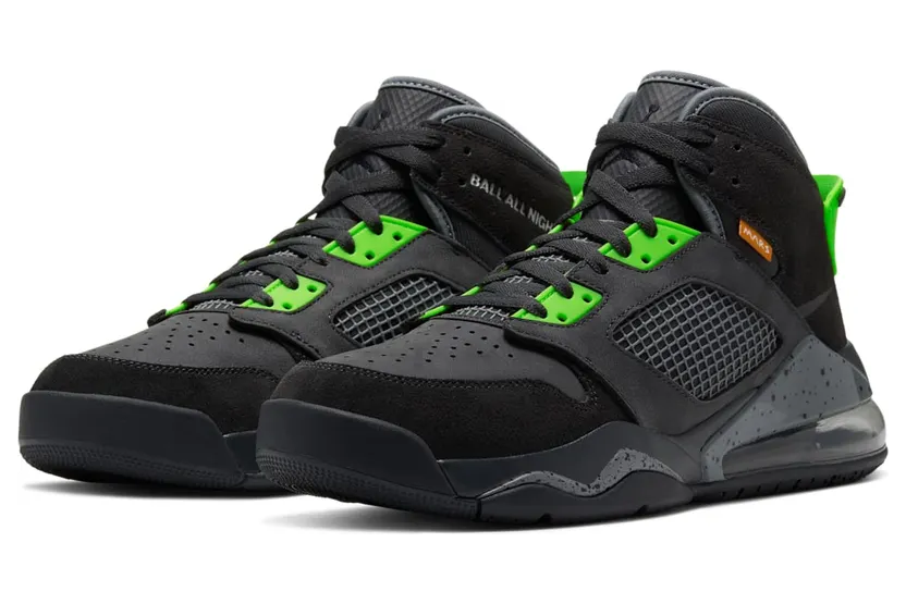 jordan-mars-270 CT9132-001