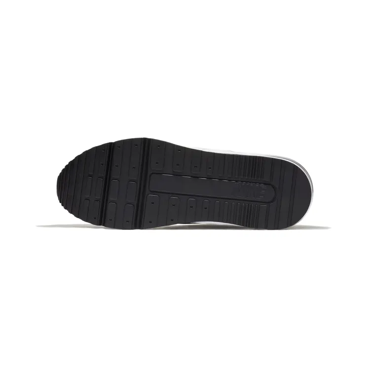 nike-air-max 687977-011