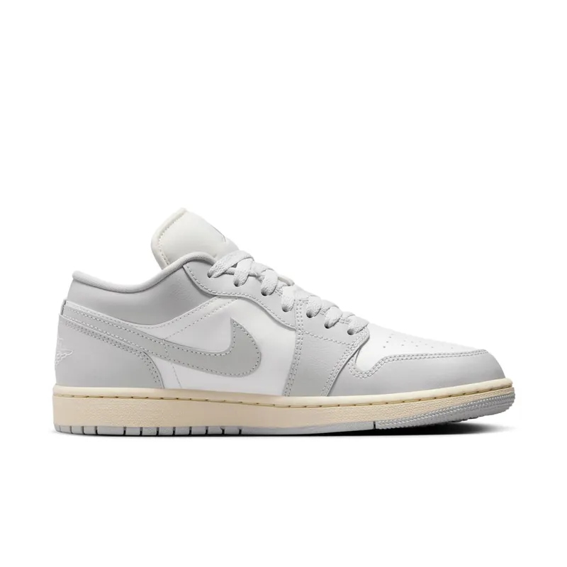 Air Jordan 1 “Light Grey” (DC0774-103)