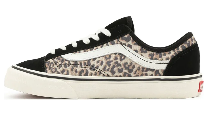vans-style VN0A5HYRA6D