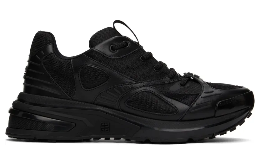 Givenchy Black GIV 1 TR Sneakers (BH005TH143)