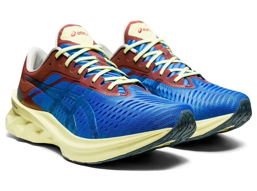 asics-novablast 1021A467-400