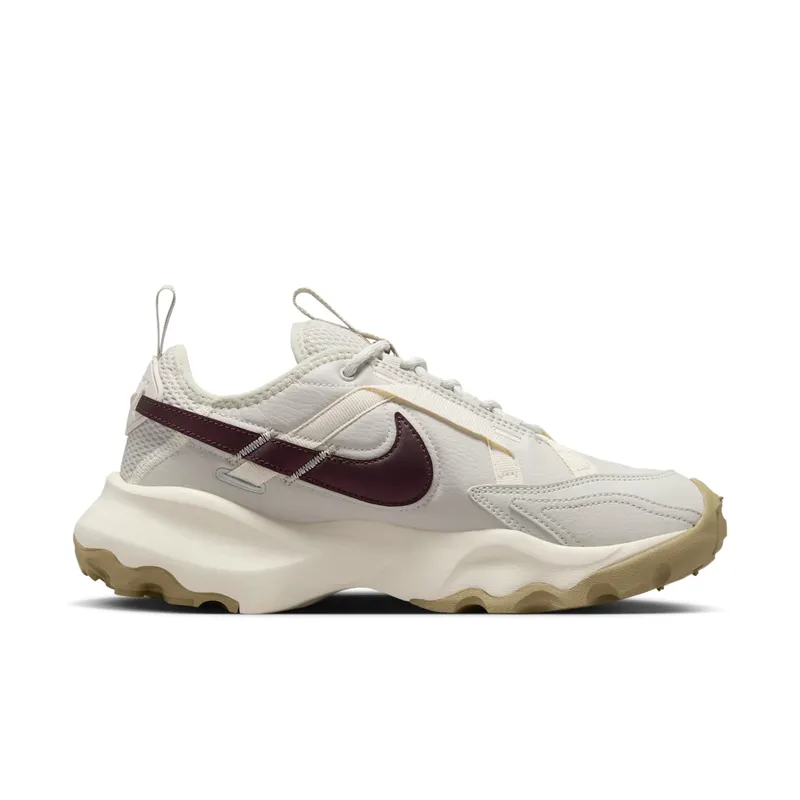 Nike TC 7900 “Light Bone Burgundy Crush” (DD9682-003)