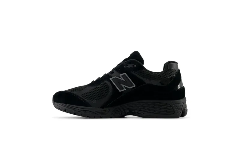 New Balance 2002R Mesh Black Metallic (M2002WB)