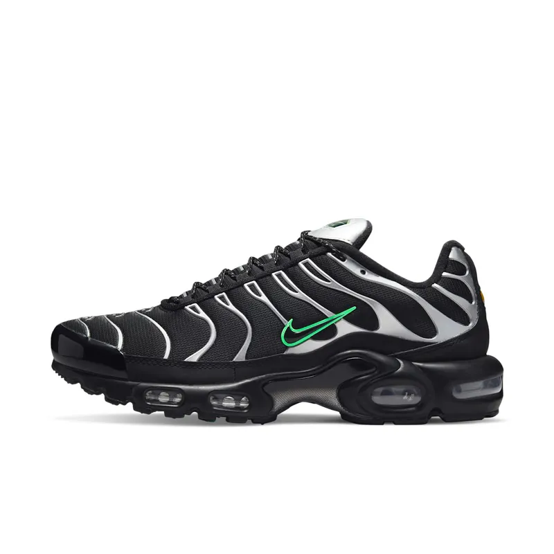 Nike Air Max Plus Black (DR0139-001)