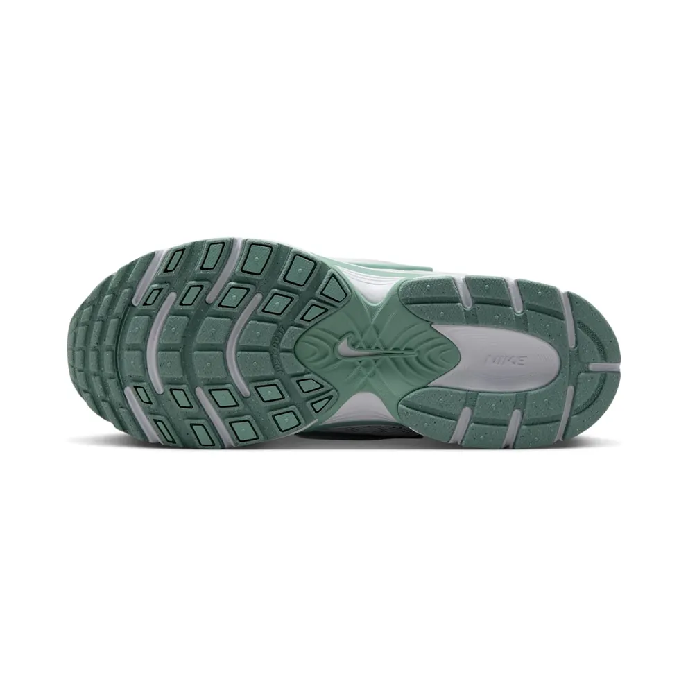Nike V5 RNR “Summit White Cannon” (HQ7901-106)