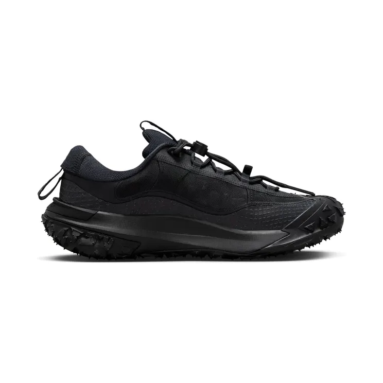 nike-acg DV7903-002