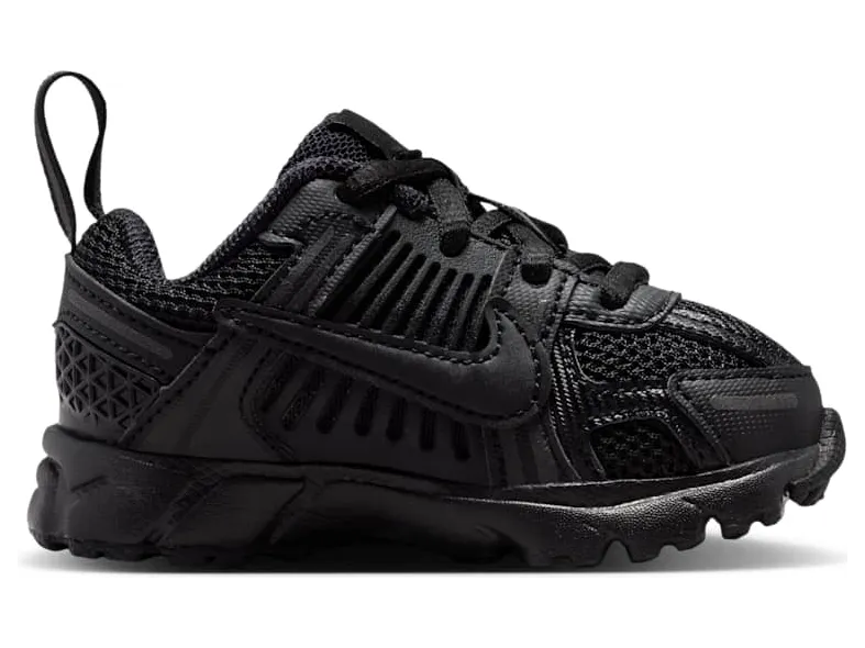 nike-vomero IR4588-007