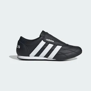 adidas Tekwen “Core Black / Cloud White / Core Black” (JS3871)
