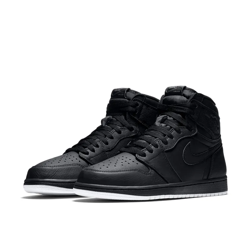 Jordan 1 Retro Black Perforated Black/White-Black (555088-002)
