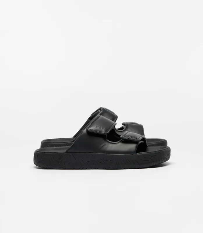 Veja Esplar Black (EM0221052B)