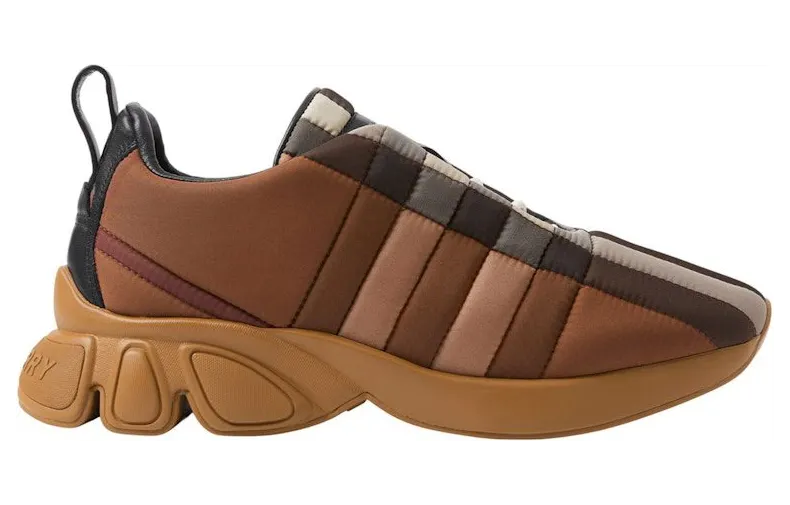 Burberry Quilted Classic Trainers Brown (8070055)