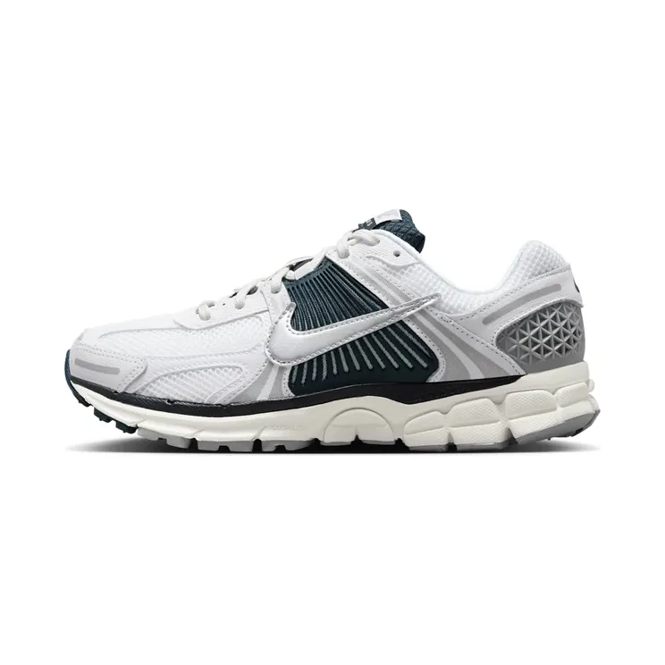 Nike Air Zoom Vomero 5 White Armory “White / Armoury Navy / Sail / Metallic Silver” (HV2412-100)