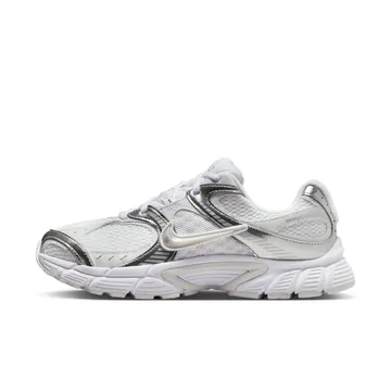 Nike V5 RNR “White Metallic Platinum” | HQ7901-112