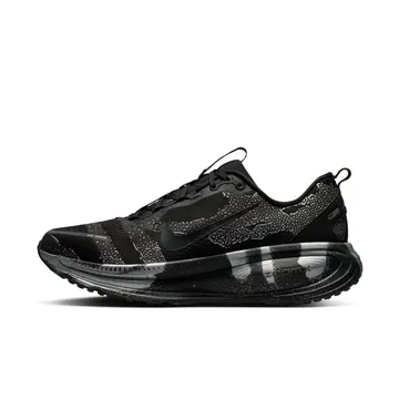 Nike Vomero 18 “Disrupt Pack” | IQ3925-001