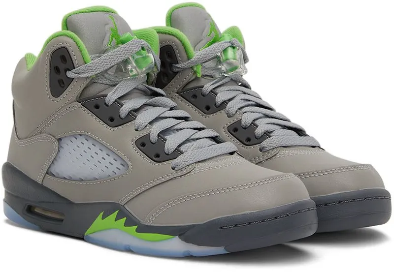 Air Jordan 5 Retroen Grijs (DQ3734-003)