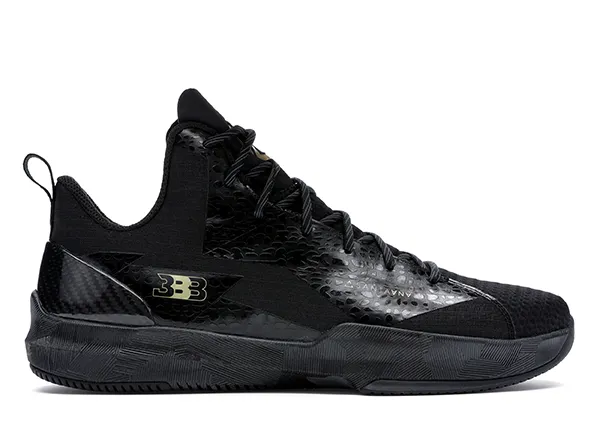 ZO2 Prime Remix Lonzo Ball Black Gold | 72900