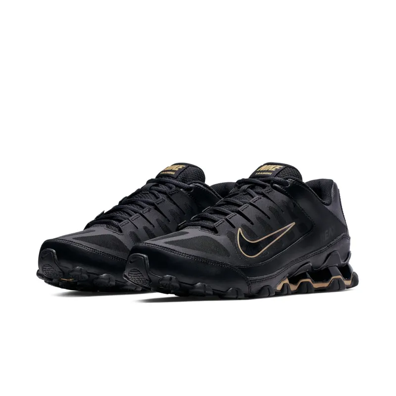 Nike Reax 8 TR “Black/Metallic Gold” | 621716-020