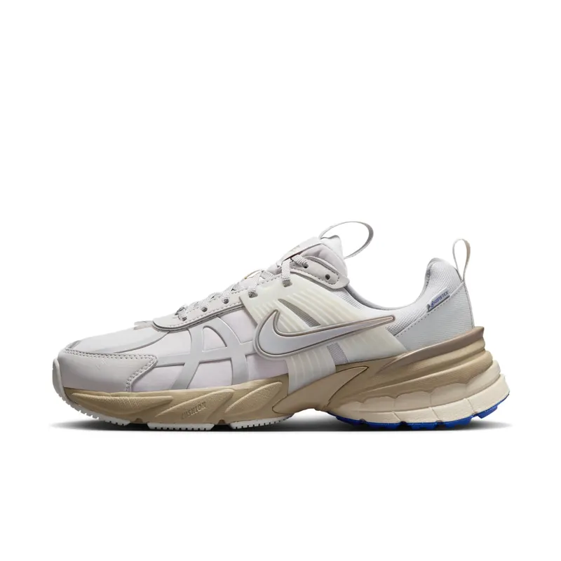Nike V2K Run Gore-Tex (lt iron ore / light bone / khaki) – FZ2622-002 “Light Iron Ore/Light Bone/Khaki” | FZ2622-002