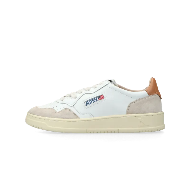 Autry Medalist Low W (leat / suede white / sandstorm) – AULWLS76 | AULWLS76