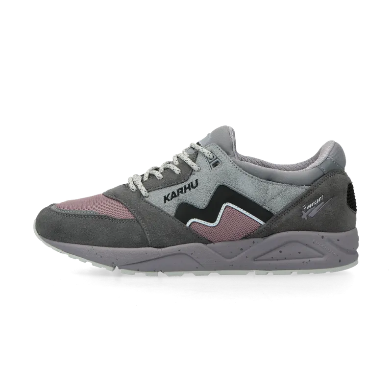 Karhu Aria 95 (smoked pearl / caviar) – F803120 | F803120