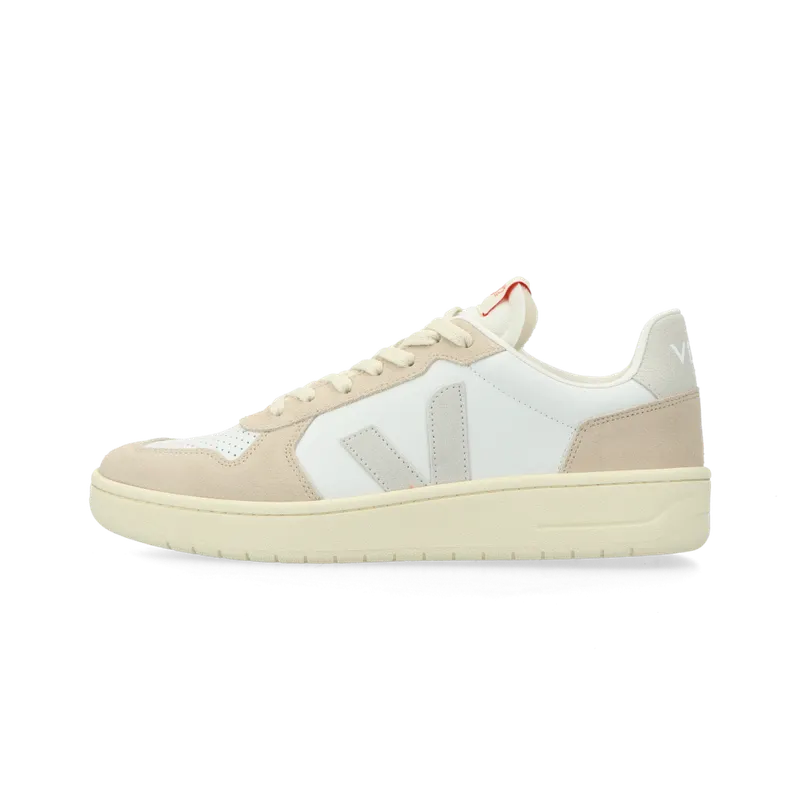 VEJA V-82 Grained Leather (extra white / natural / almond) – VE3320756 | VE3320756