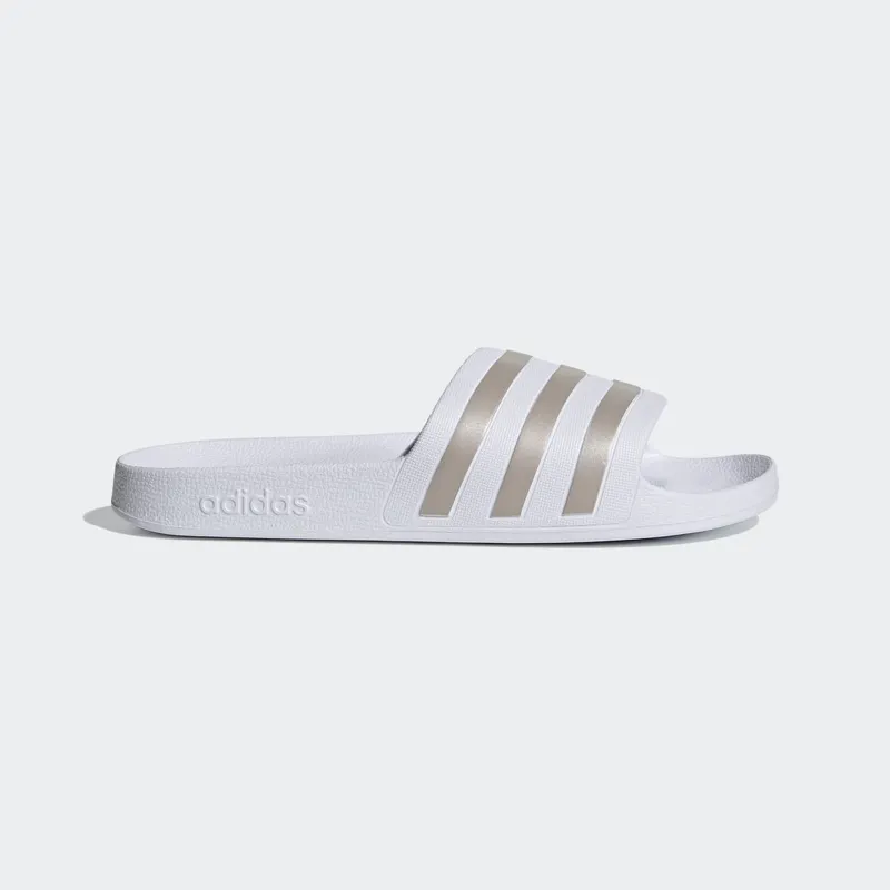 Adidas adilette Aqua Badslippers Cloud White / Platinum Metallic / Cloud White “Aqua/Cloud White/Platinum/Metallic/Cloud White” | EF1730