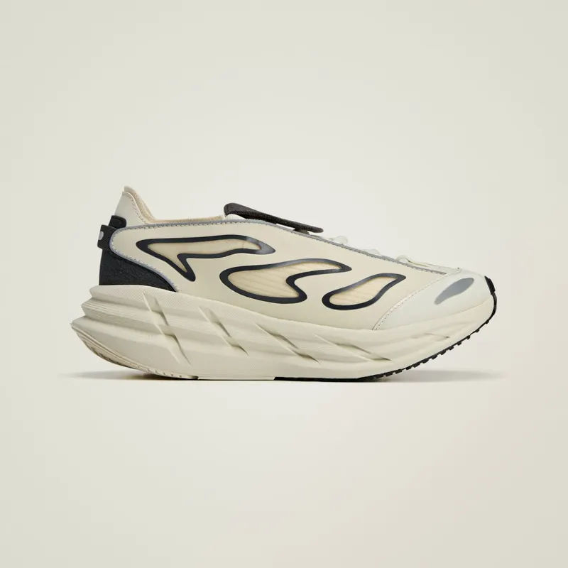Adidas adidas by Stella McCartney Adistar Almond Milk-Smc / Almond Milk-Smc / Utility Black “Almond Milk/Almond Milk/Utility Black” | JR3291