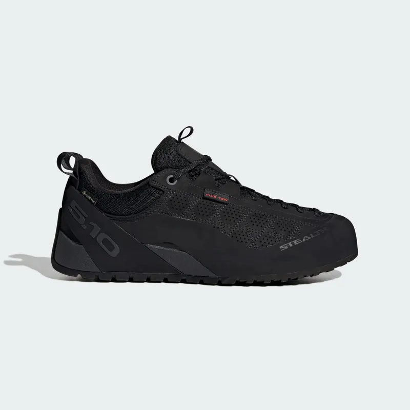 Adidas GUIDE TENNIE PRO GTX Core Black / Carbon / Core Black | JP8633