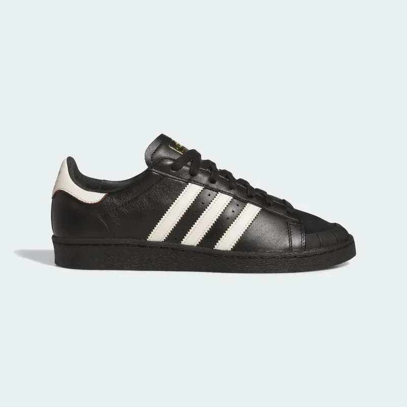 Adidas JABBAR LO Sportschoenen Core Black / Off White / Gold Metallic | KI8523