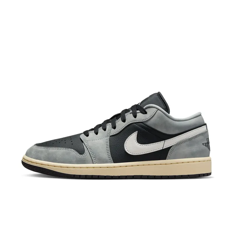 Air Jordan 1 Low SE “Light Smoke Grey” | HQ2010-012