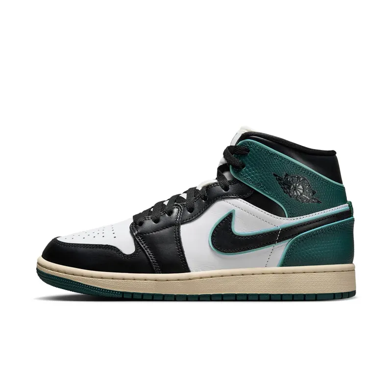 Jordan 1 Mid SE “Oxidized Green” “White / Light Dew / Oxidized Green / Black” | FQ7818-100