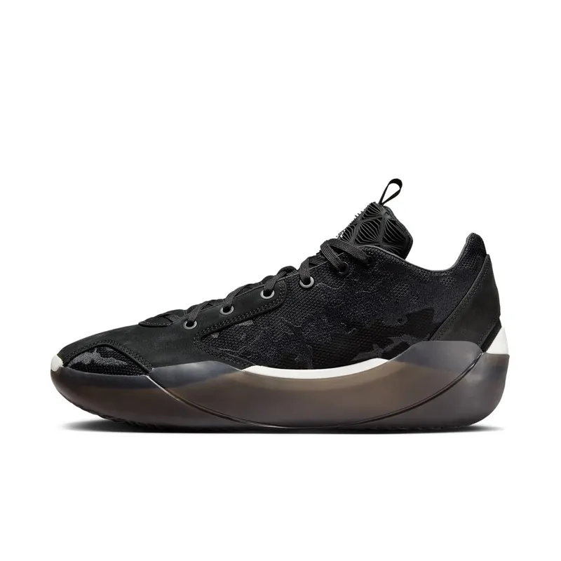 Air Jordan XXXIX “Black / Sail” | FQ0213-001
