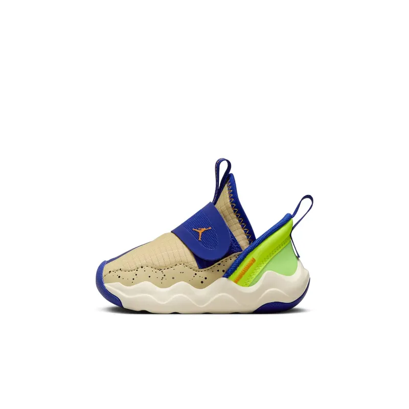 Jordan 23/7 SE Team Gold Radiant Blue Volt Vivid Orange | DZ6331-700