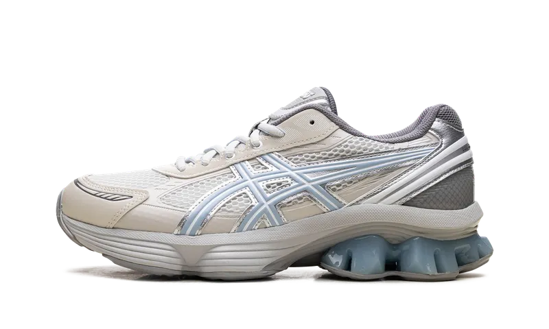 Asics Gel-Kinetic Fluent “EMMI – Cream / Soft Sky” | 1203A958-100