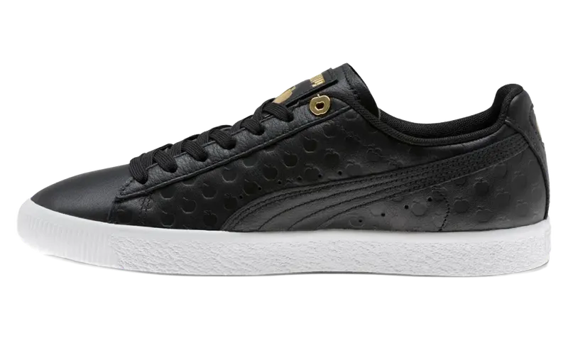 Clyde Gold Apple Flagship “BLACK/PUMA TEAM GOLD” | 372307-01