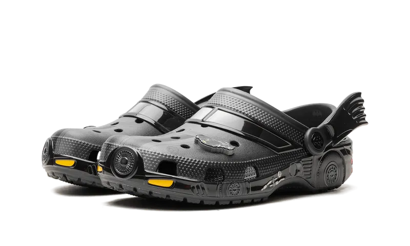 Crocs Clog “Batmobile” | 210219-001