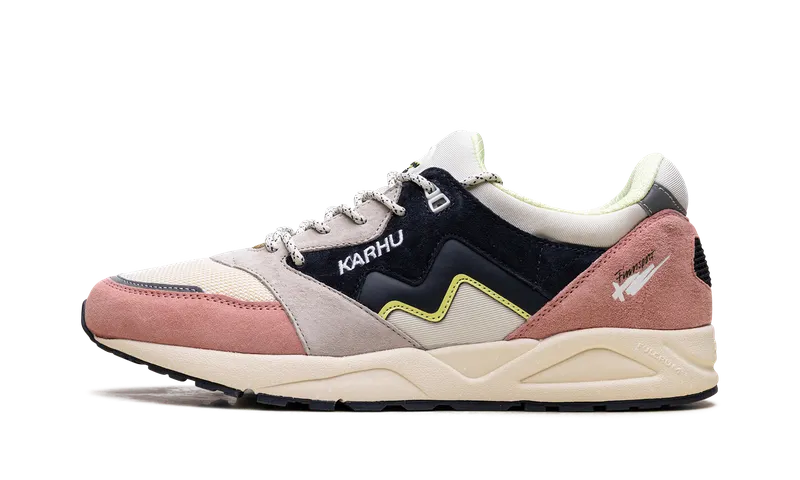 Karhu Aria 95 “Rose Tan” | F803084