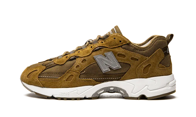 New Balance 827 “Thisisneverthat” | ML827KNT