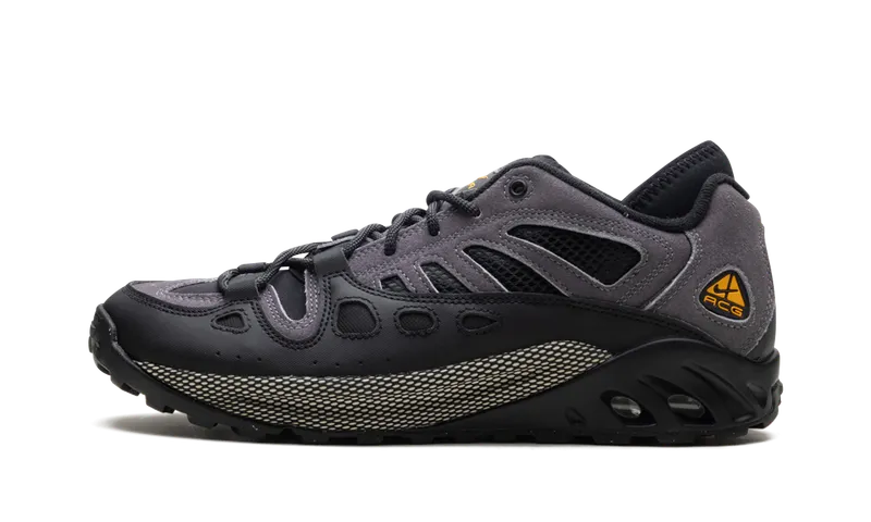 Nike ACG Air Exploraid LT (graphite / canyon gold / black) – FV2925-001 “Light Graphite/Black/Photon Dust/Canyon Gold” | FV2925-001