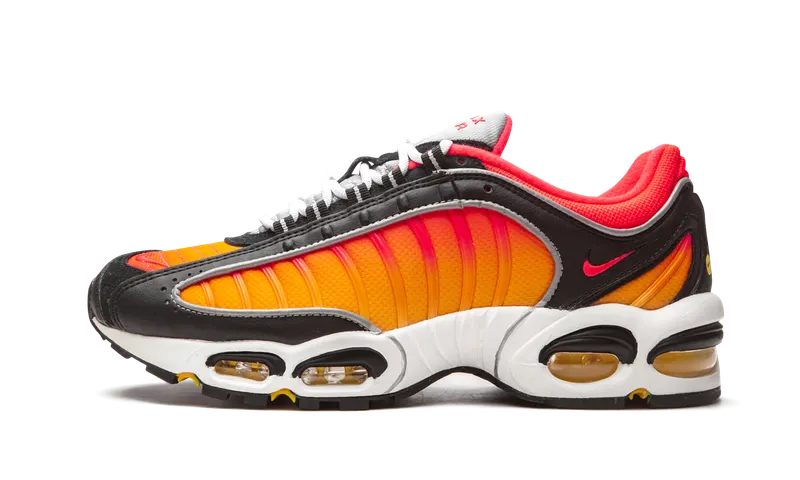 Nike Air Max Tailwind IV “Sunset” | CN9658-001