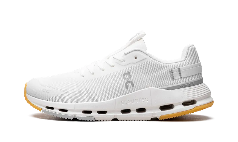 On Running Cloudnova Form 2 “White Ivory” | 3WE30170924