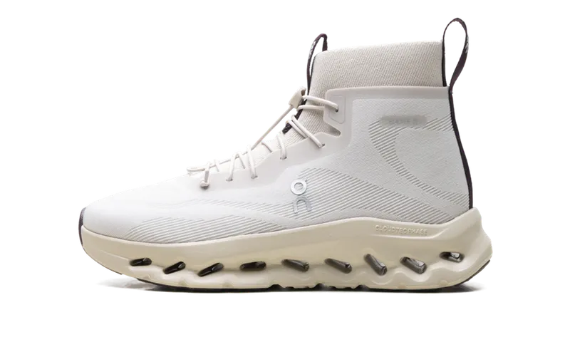 On Running Cloudtilt Hi “Loewe – Sand” | 3MG10835484