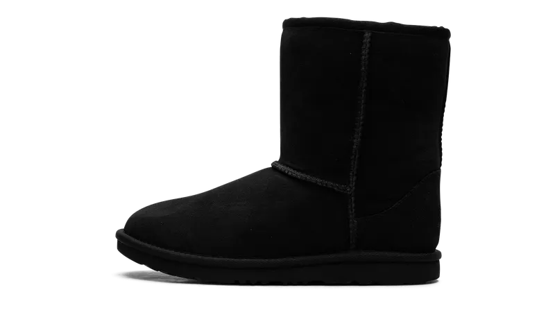 Ugg Classic II Boot GS “Black” | 1017703K-BLK
