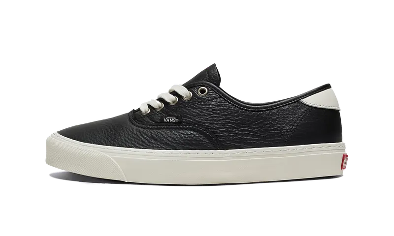Vans AUTHENTIC LUX “Black” | VN000CZKBLK1