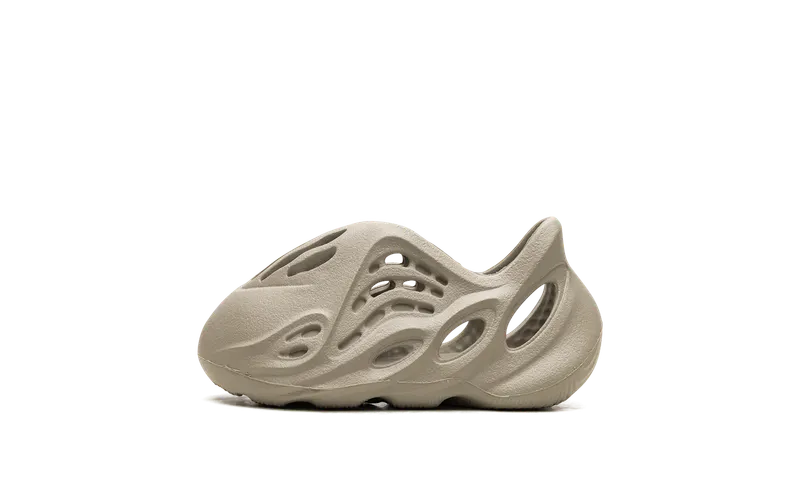 Yeezy Foam Runner Toddler “Stone Salt” | HP5336